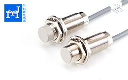 M18長距離電感式接近開關出線式